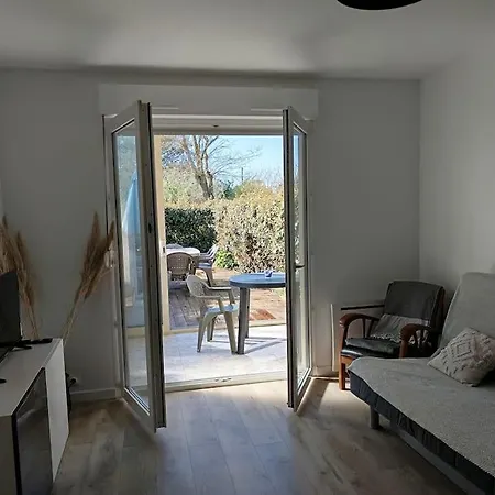 Apartment Flat *
